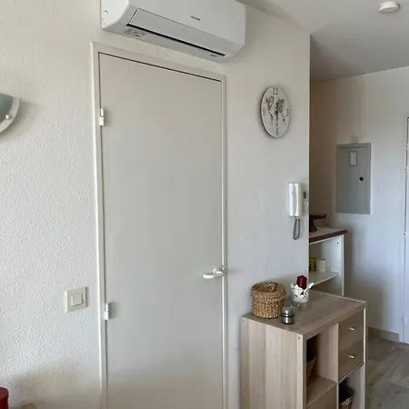 Apartmán F2 Cozy Vue Mer, Piscine, Parking, A Pied ! *